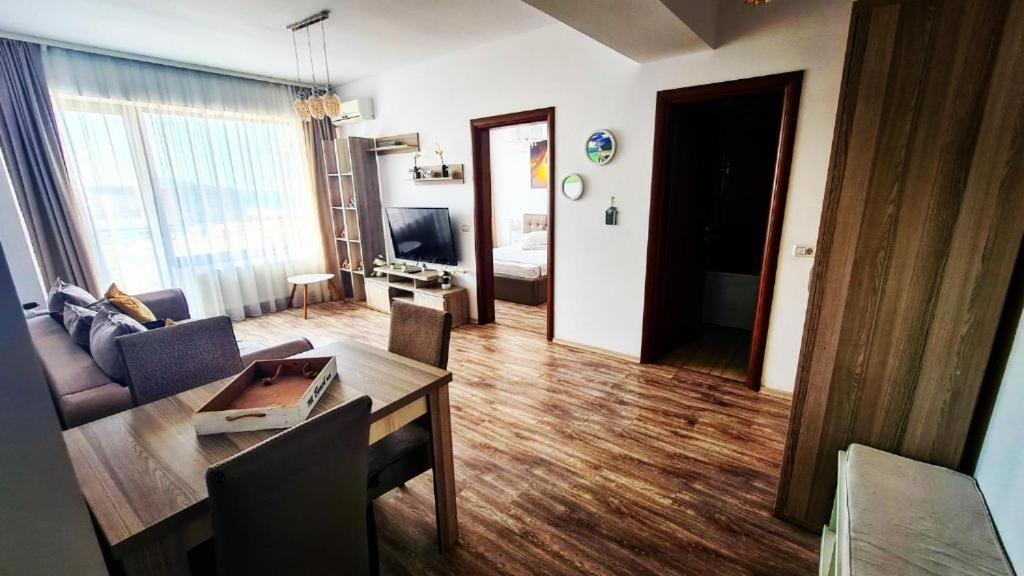 Seaview Cancun Apartments Summerland Mamaia Luaran gambar